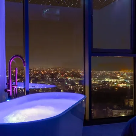 Hanza Tower Sky Lux 17th Floor * 什切青