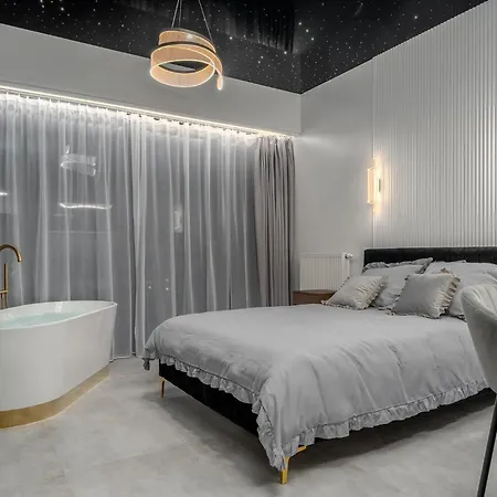 Hanza Tower Sky Lux 17th Floor 公寓 什切青